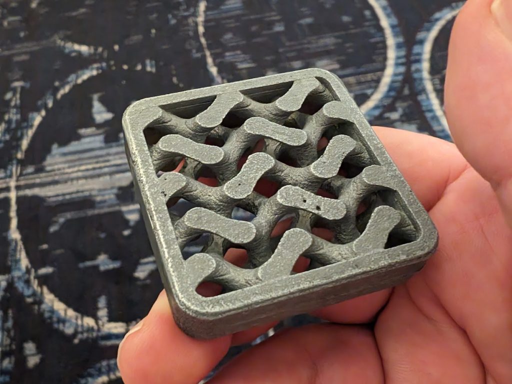 NJII 与 Foundry Lab 合作生产高性能数字金属铸造零件，兼具3D打印和传统铸造优势