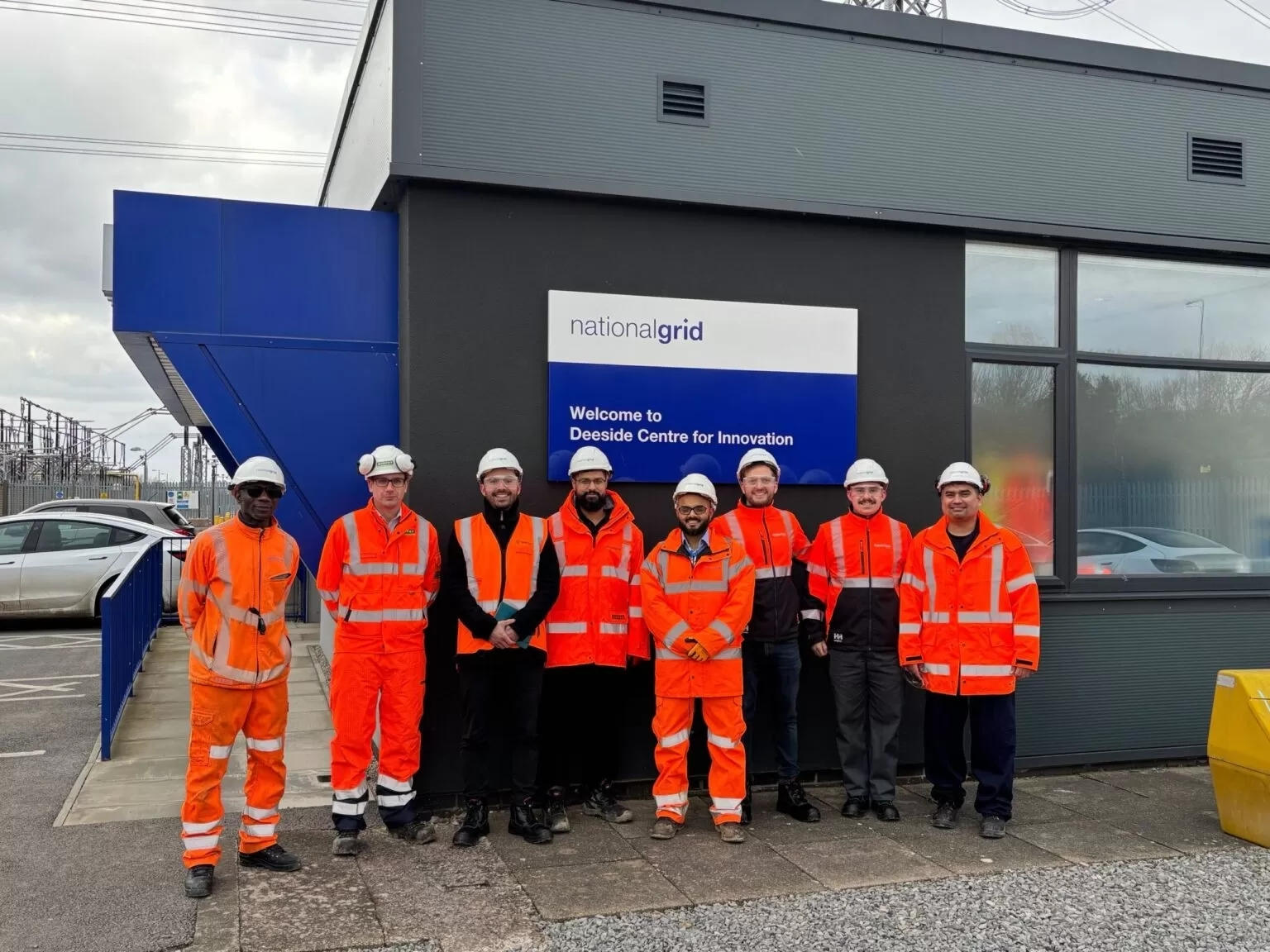 Hyperion Robotics和英国国家电网团队