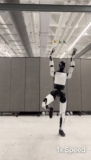 流畅丝滑不卡顿！特斯拉机器人跳舞首秀：芭蕾鬼步样样精通