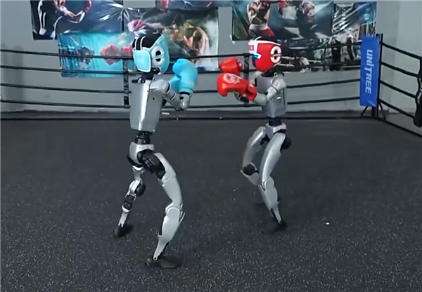 铁甲钢拳！全球首个人形机器人格斗赛今天开打：宇树科技参赛