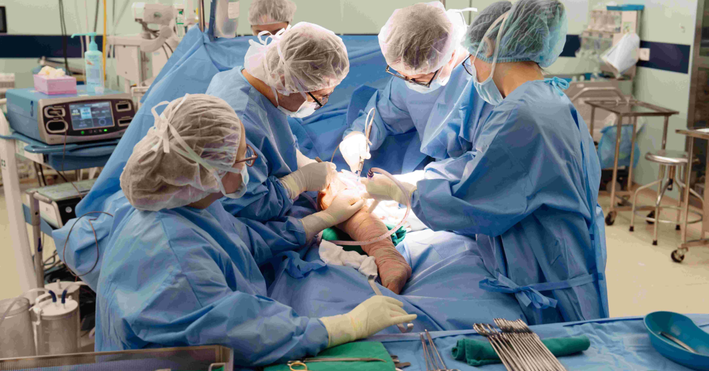 越南Vinmec医疗集团完成全球最小年龄患者全股骨3D打印置换手术