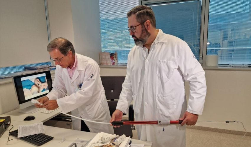 94%成功率，100%通畅率！HUCA团队借3D打印定制假体破解复杂主动脉瘤治疗难题