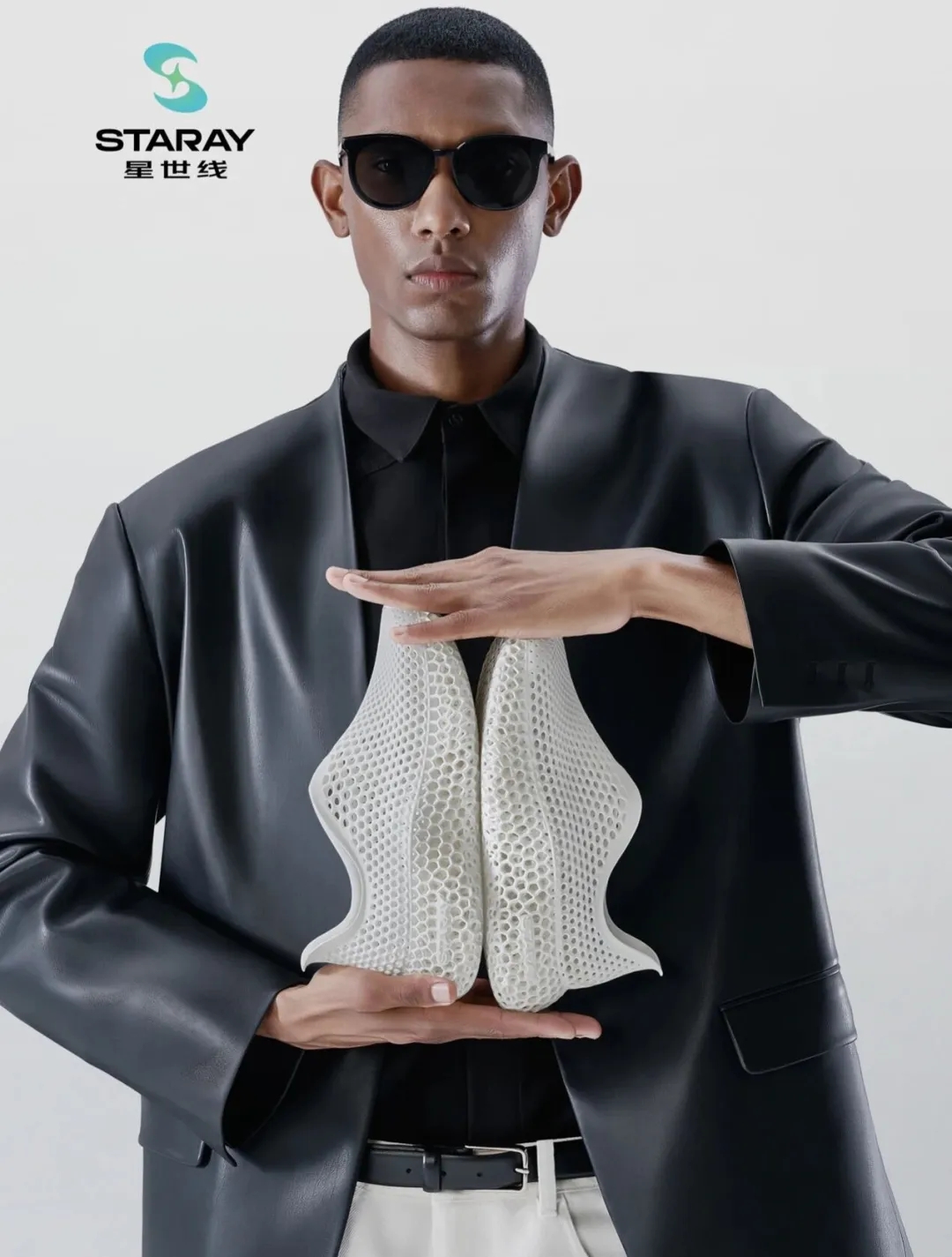 三年十倍增长，热卖全球，这款3D打印鞋被抢疯了