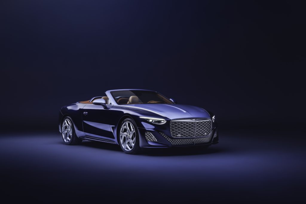 宾利巴图尔敞篷车#4首次采用3D打印铂金部件