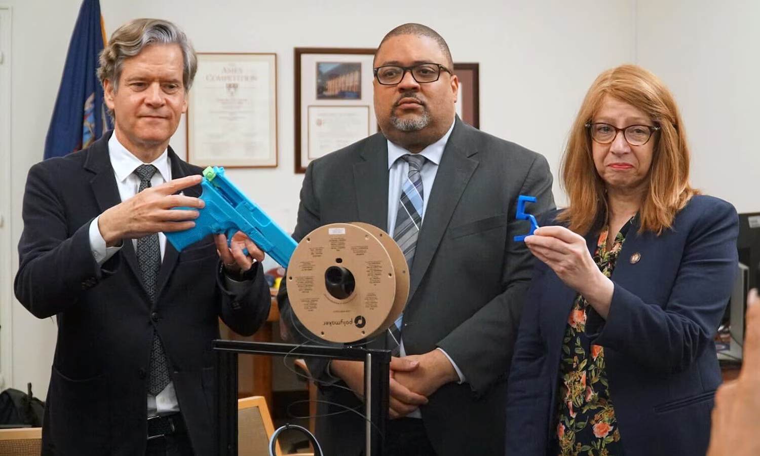 美国推动立法，要求3D打印机识别并拒绝打印枪支