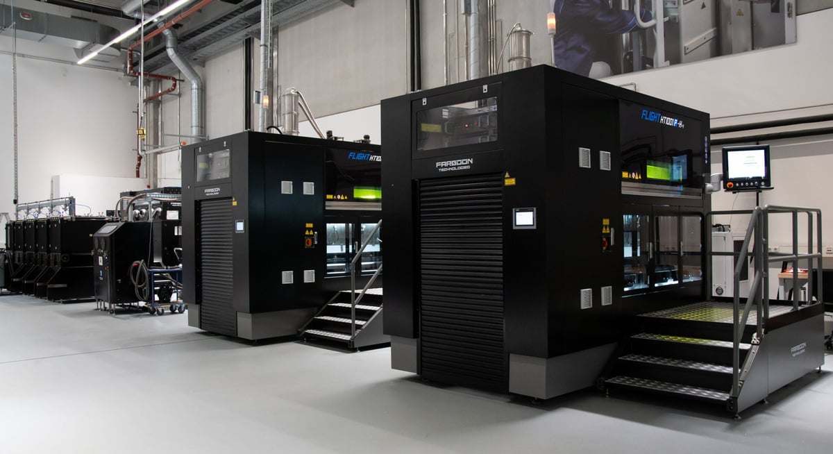 宝马园区内的华曙高科（Farsoon）聚合物 3D 打印机，主要用于生产大型零部件