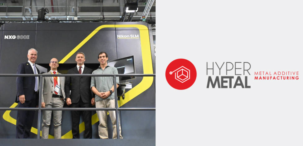 Hypermetal 和 Nikon SLM Solutions 的代表在 NXG XII 600 系统安装现场合影 Hypermetal 和 Nikon SLM Solutions 的代表在 NXG XII 600 系统安装现场合影