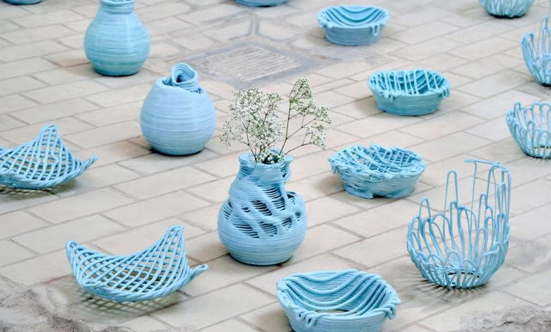 不规则成为美：设计师Anika Greling用回收塑料3D打印“层叠线条”系列